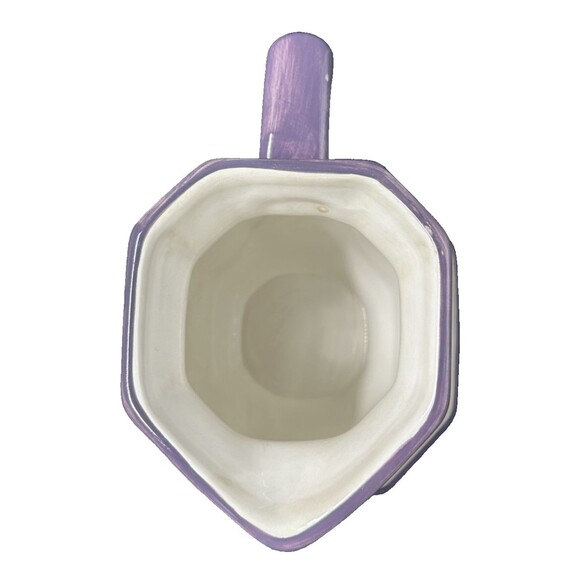 Vitg Merlot Hand Painted Tabletops Collection Purple Grape Pattern 64 oz Pitcher - Picture 4 of 6